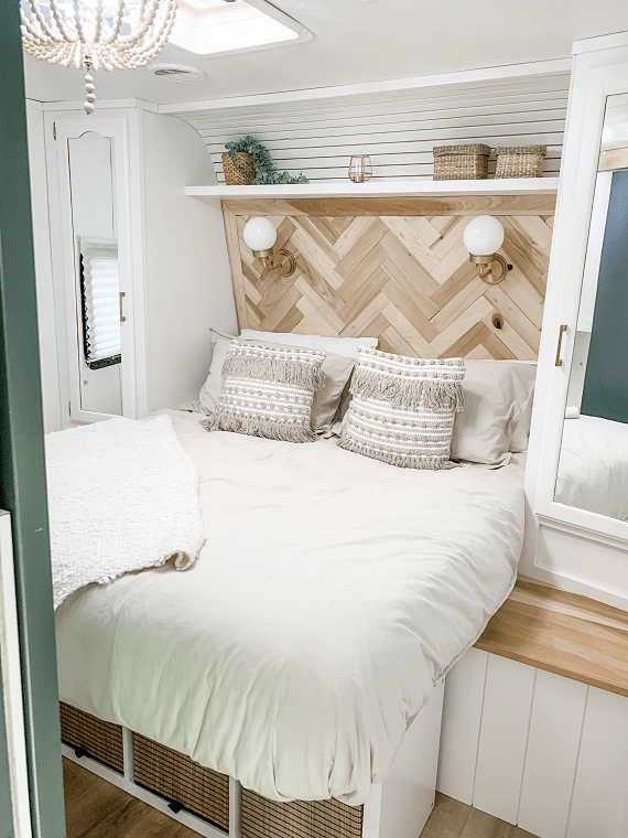 Cozy RV Bedroom Remodel  Remodel bedroom, Diy camper remodel